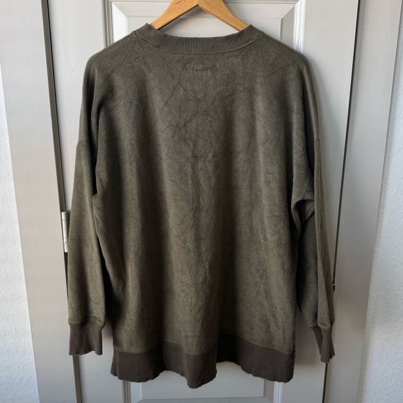 Aerie Velour Side Slit Olive Green Oversized Pullover Sweatshirt Size Medium - Picture 6 of 6